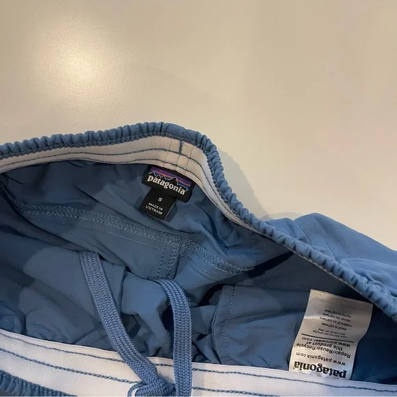 Patagonia Baggies Shorts 5” - Picture 3 of 3